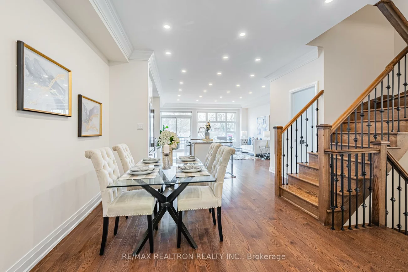 10, Causland, Devonsleigh, Richmond Hill