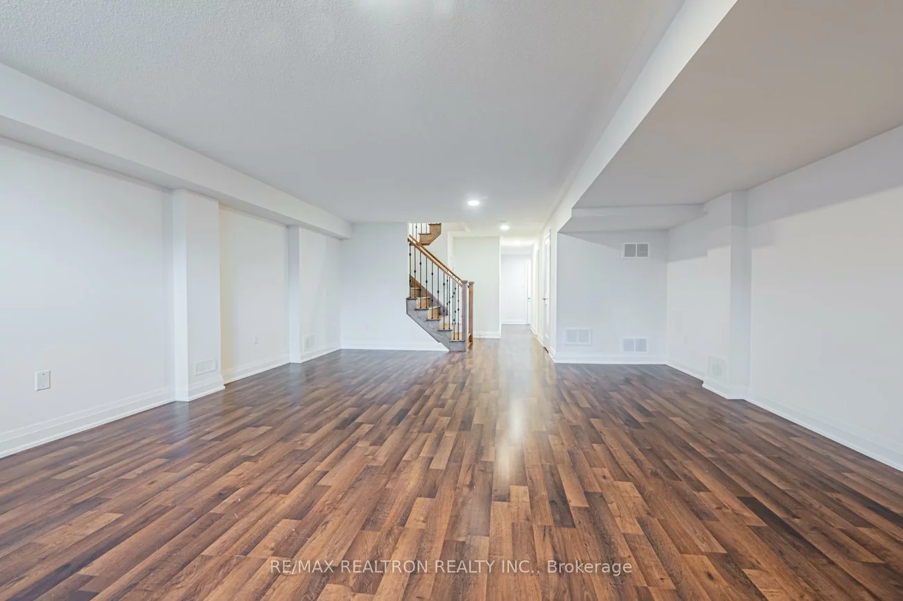 10, Causland, Devonsleigh, Richmond Hill
