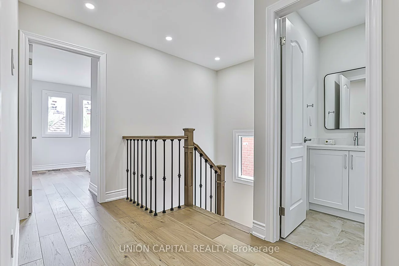 11, Newmill, Devonsleigh, Richmond Hill