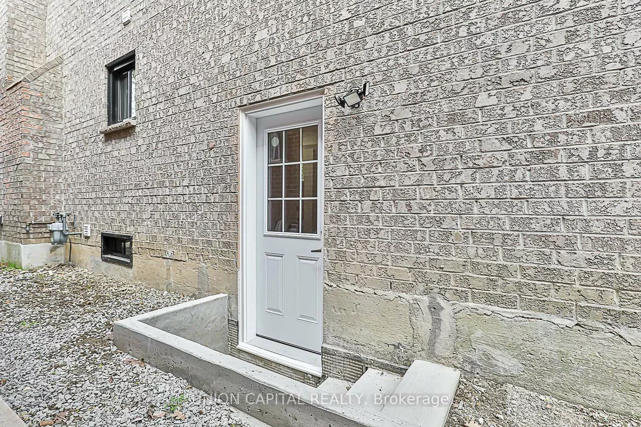11, Newmill, Devonsleigh, Richmond Hill