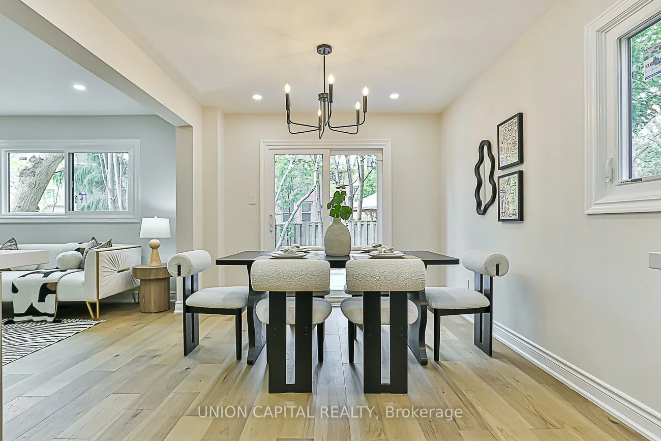 11, Newmill, Devonsleigh, Richmond Hill