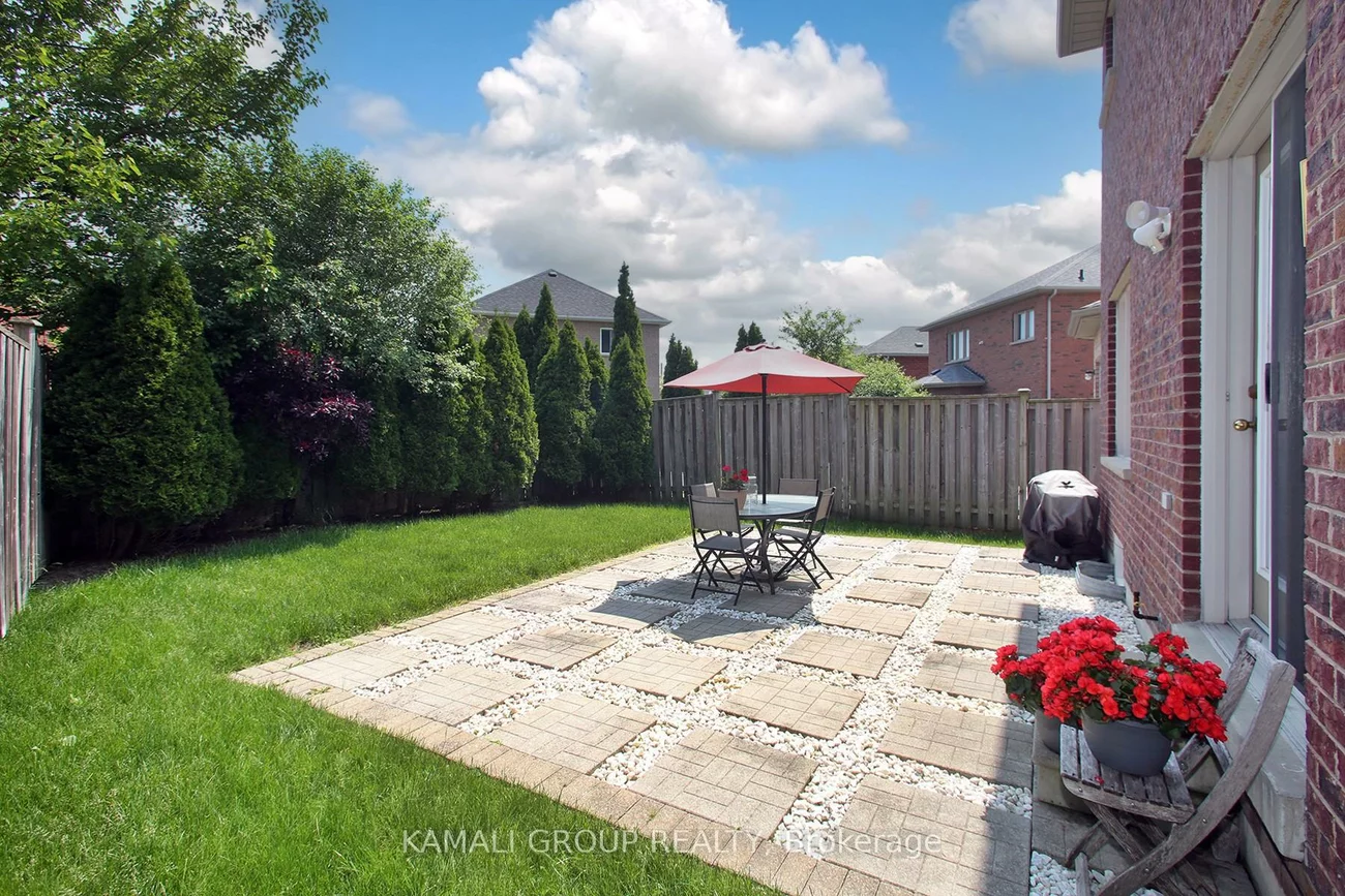35, Sandy Point, Westbrook, Richmond Hill