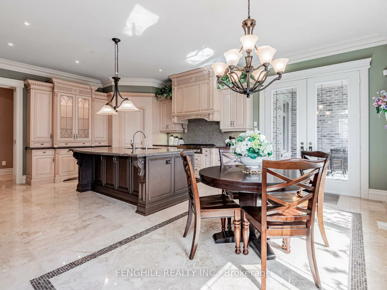 11, Macleod Estate, Jefferson, Richmond Hill