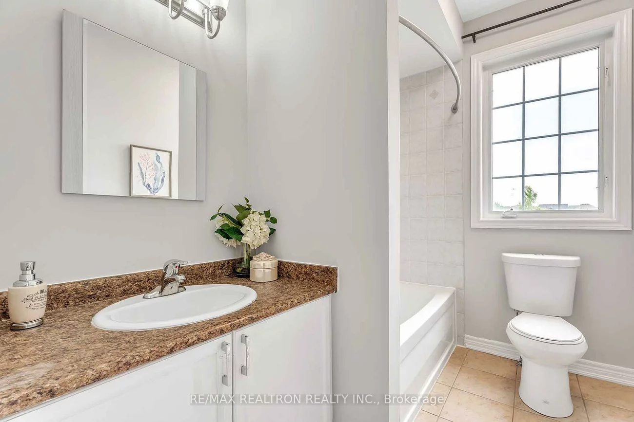 18, Augustine, Oak Ridges, Richmond Hill