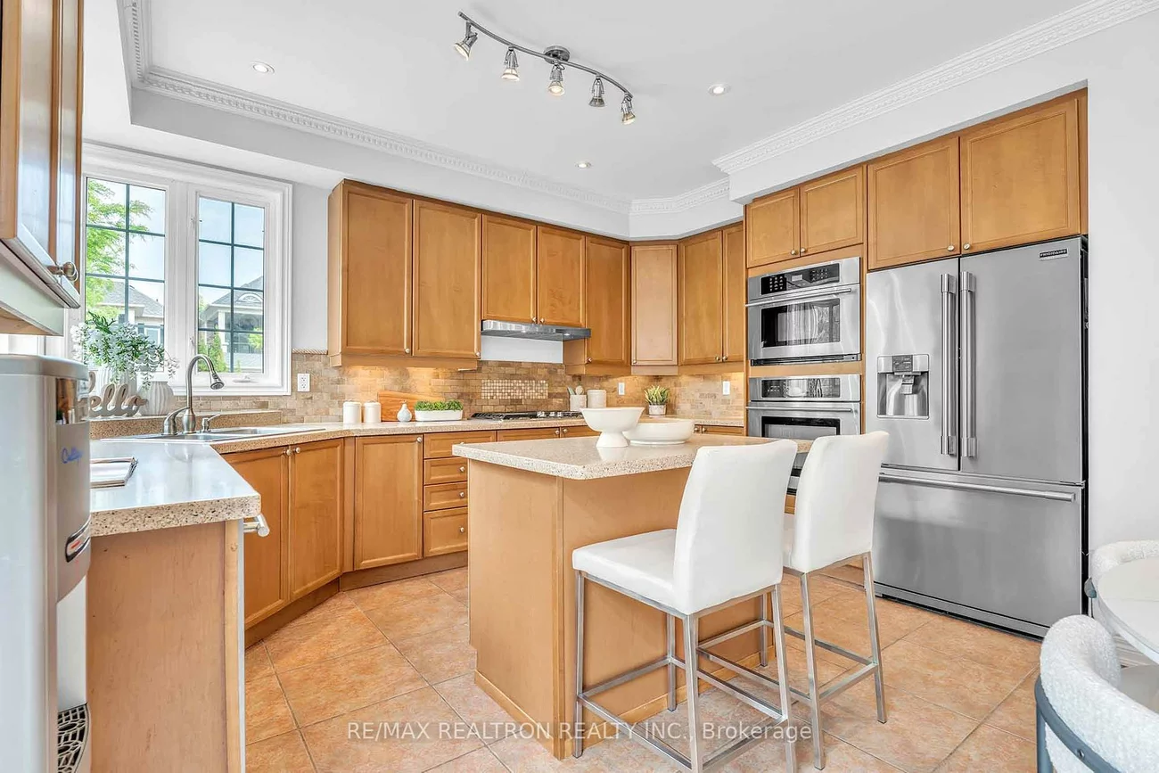 18, Augustine, Oak Ridges, Richmond Hill