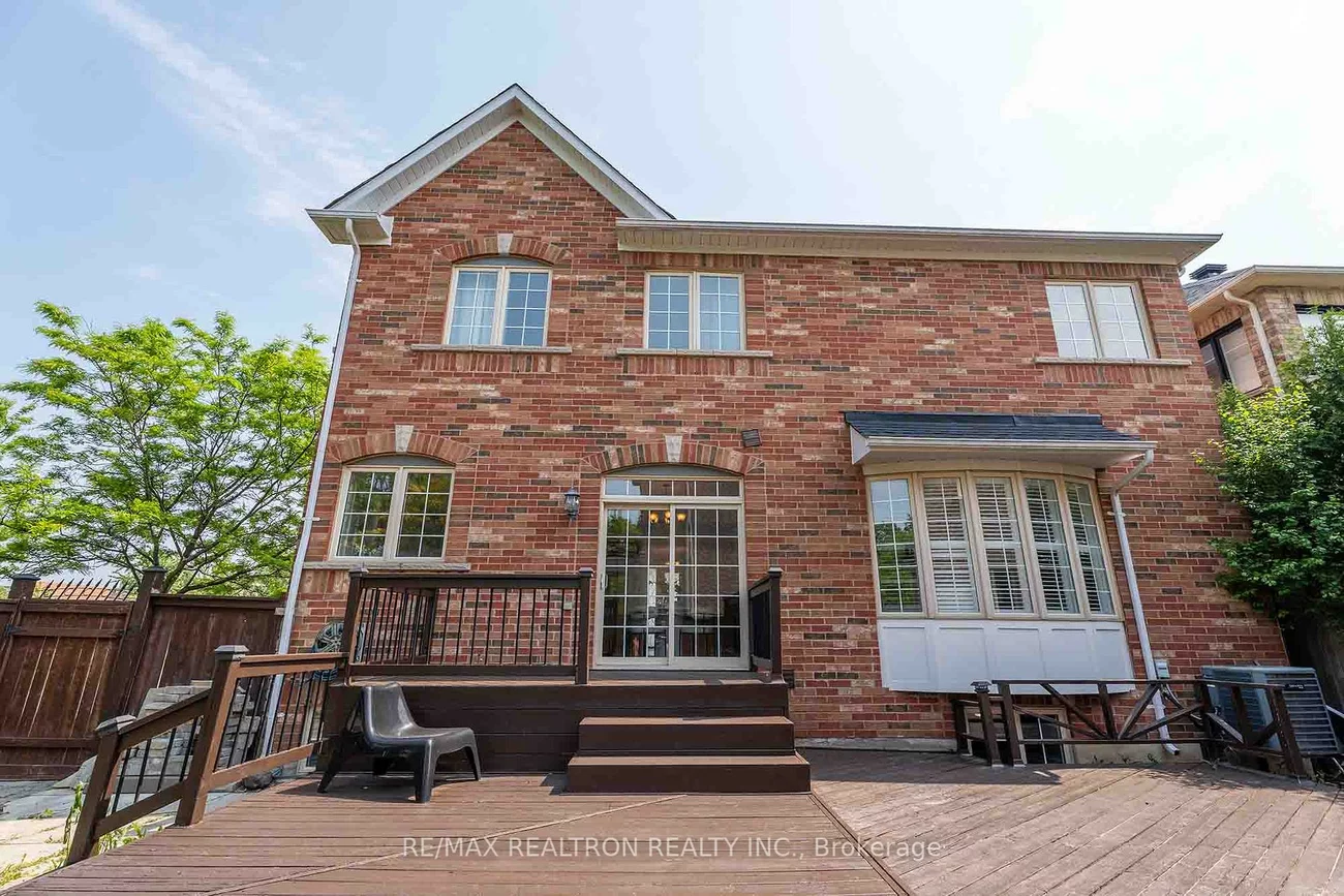 18, Augustine, Oak Ridges, Richmond Hill
