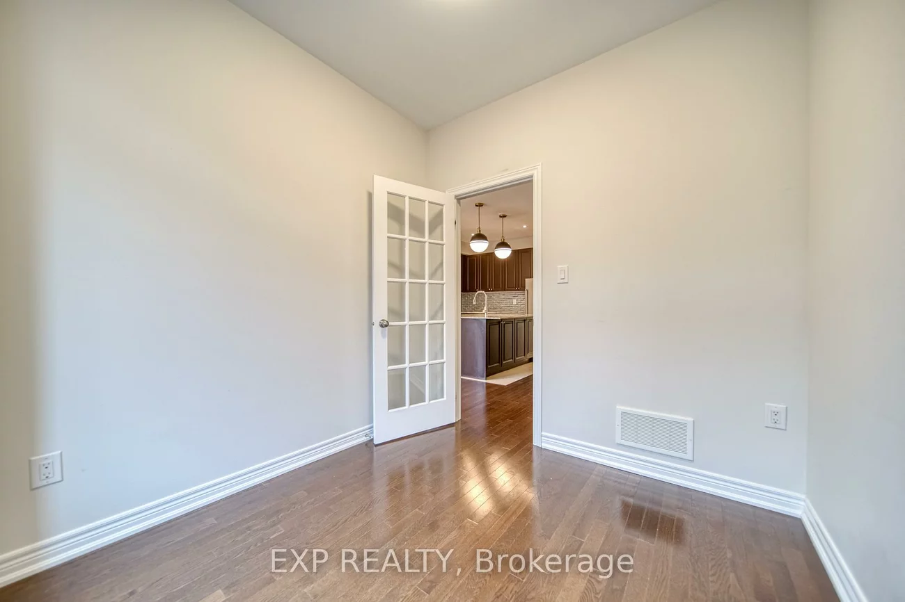 8, Deep River, Westbrook, Richmond Hill