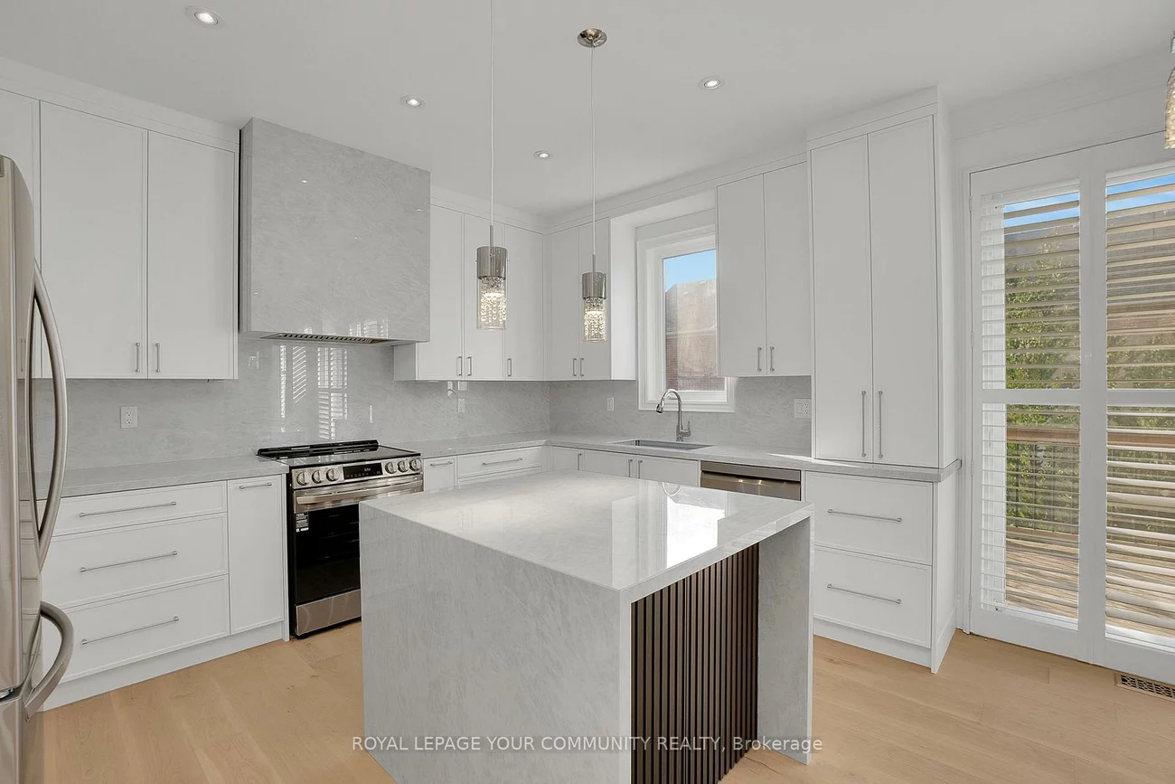 4, Dairy, Oak Ridges, Richmond Hill