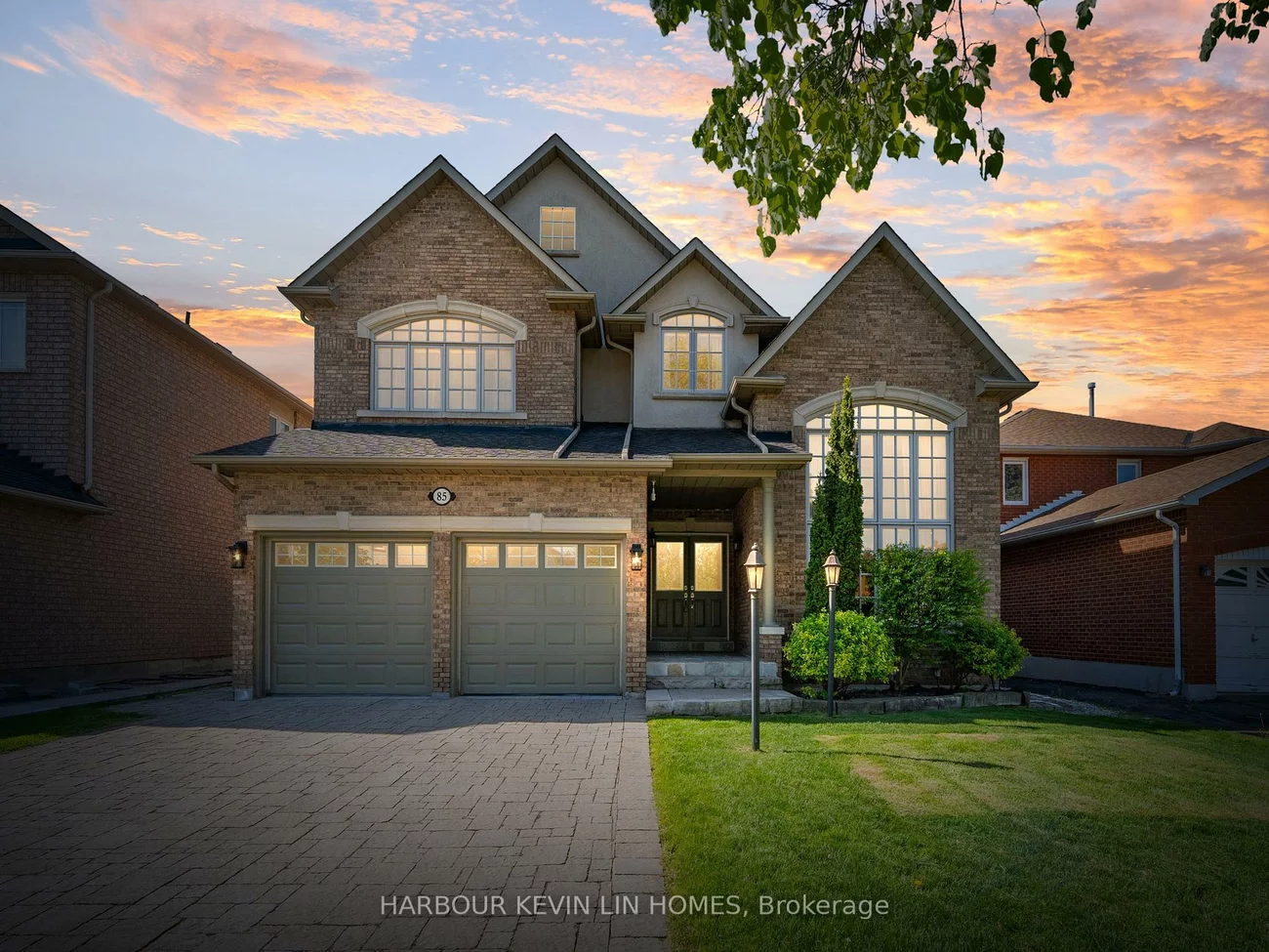 85, Lagani, Doncrest, Richmond Hill