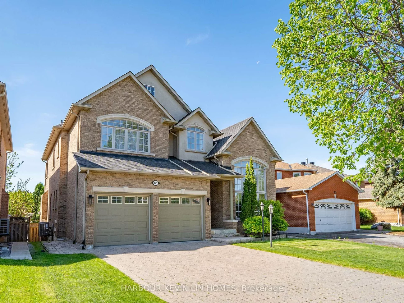 85, Lagani, Doncrest, Richmond Hill