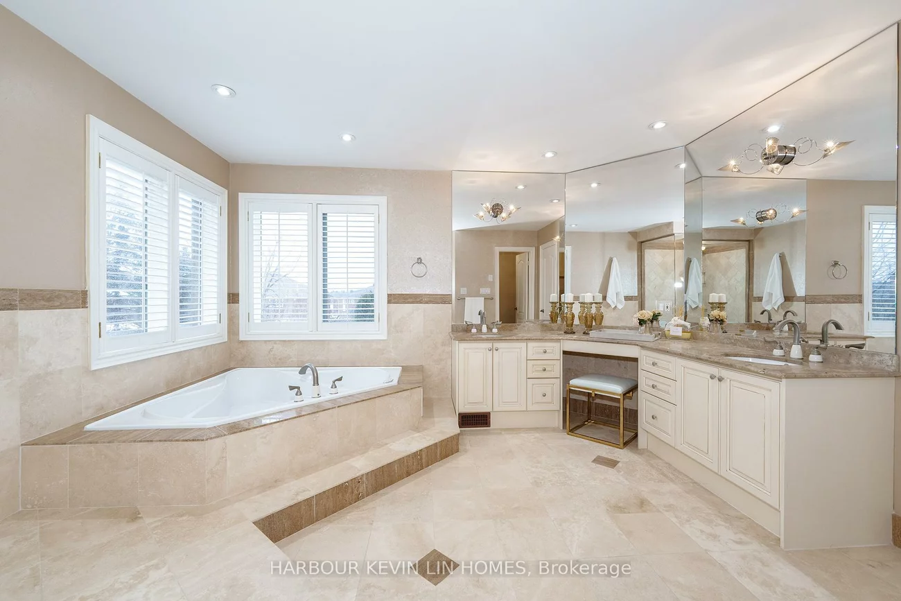 85, Lagani, Doncrest, Richmond Hill