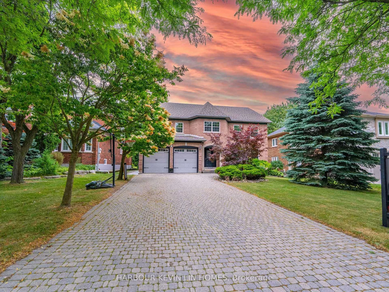 39, Montclair, Bayview Hill, Richmond Hill
