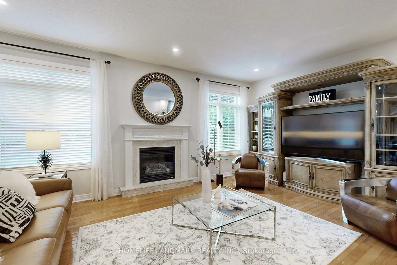 14, Marble Bridge, Jefferson, Richmond Hill