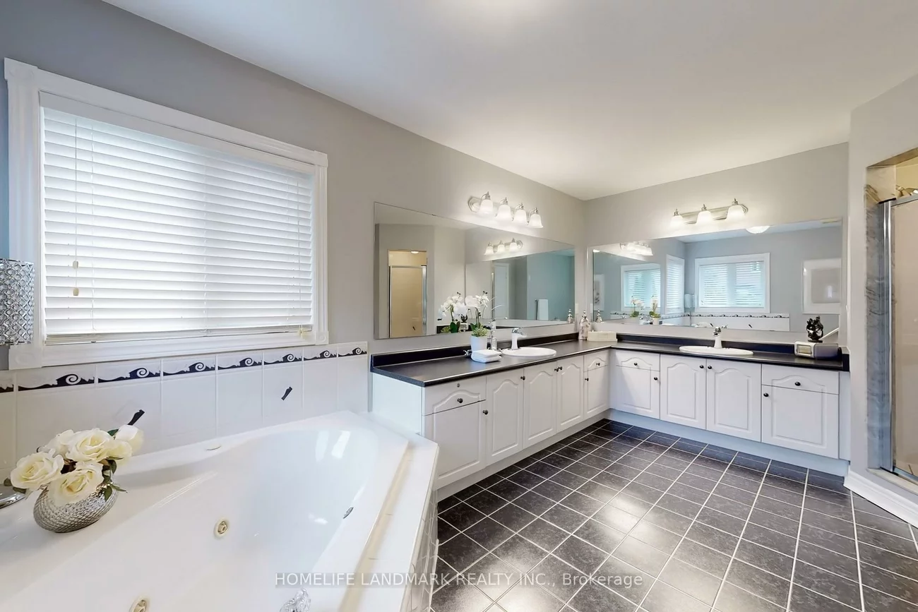 14, Marble Bridge, Jefferson, Richmond Hill