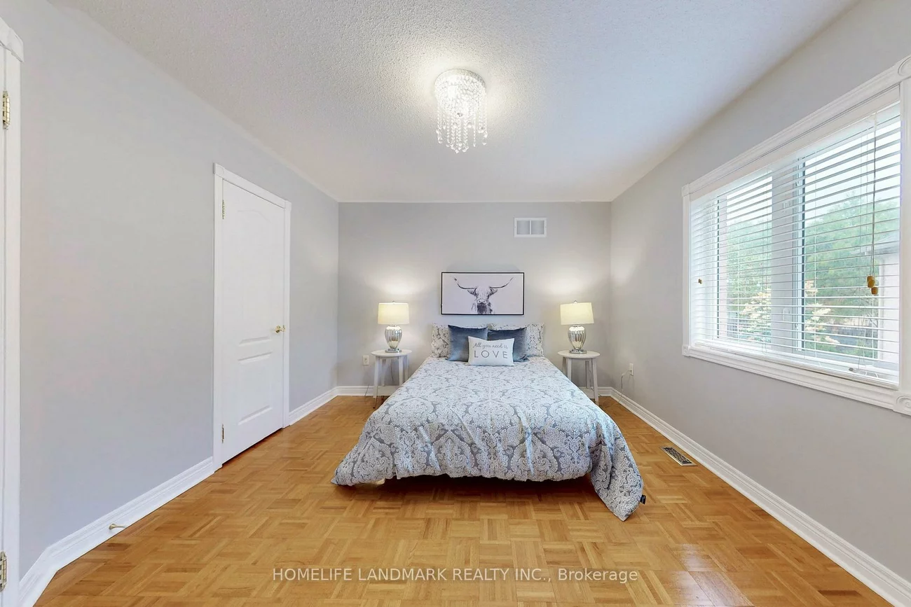 14, Marble Bridge, Jefferson, Richmond Hill