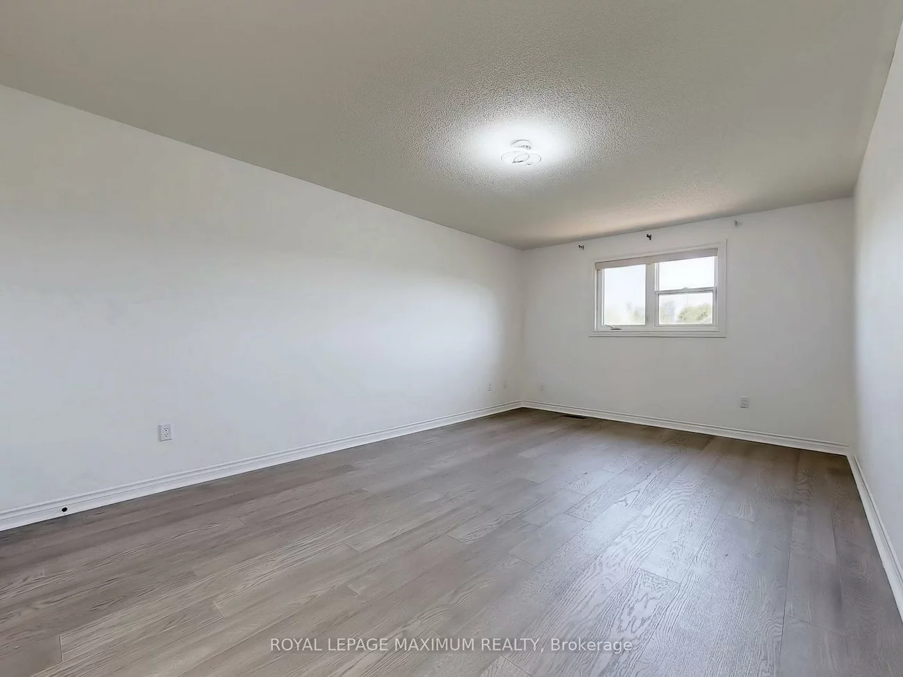 22 A, Waltham, Doncrest, Richmond Hill