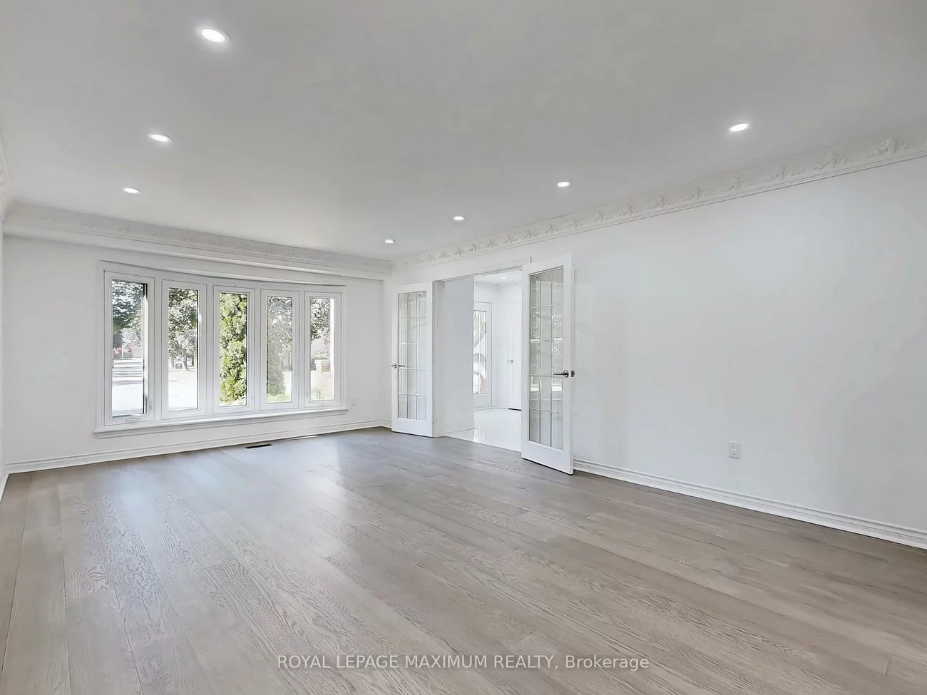 22 A, Waltham, Doncrest, Richmond Hill