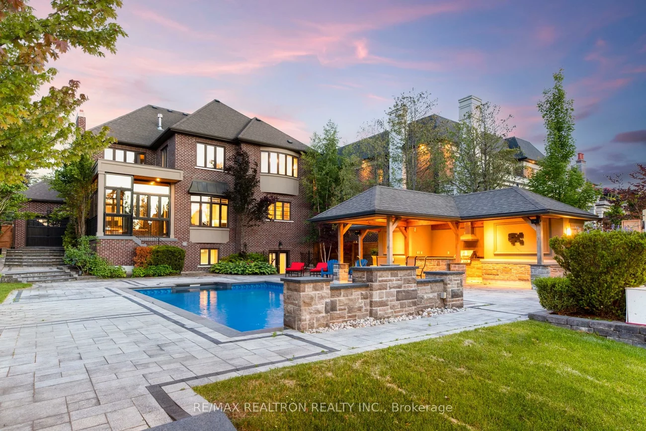 46A, Puccini, Oak Ridges, Richmond Hill