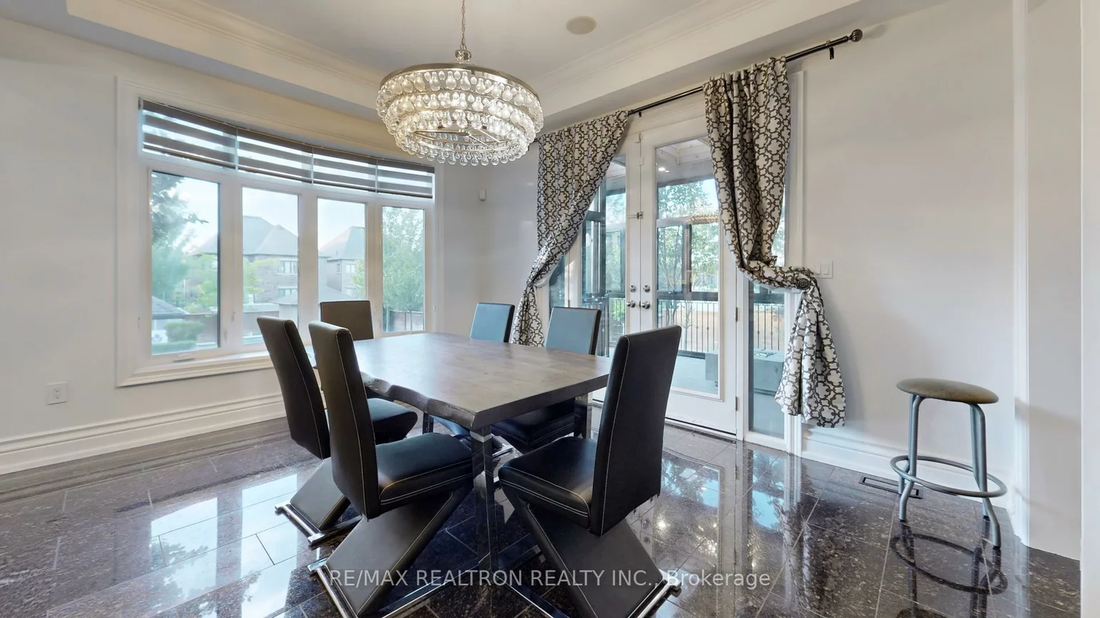 46A, Puccini, Oak Ridges, Richmond Hill