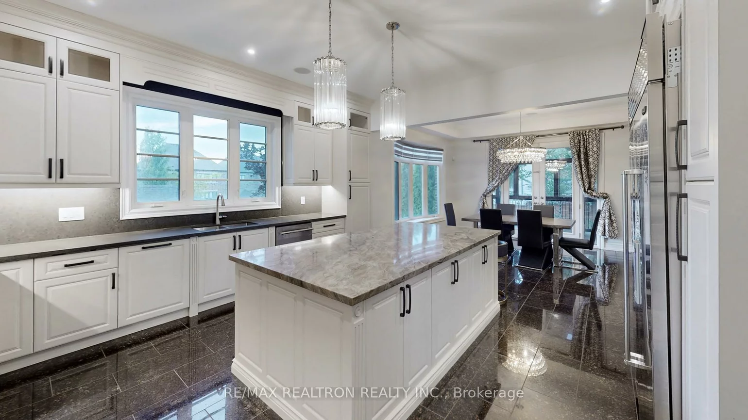 46A, Puccini, Oak Ridges, Richmond Hill