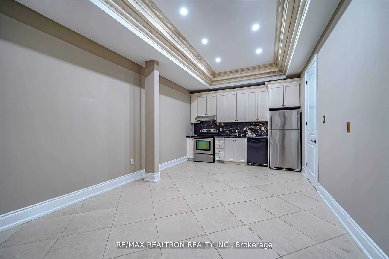 83, Elm, Langstaff, Richmond Hill