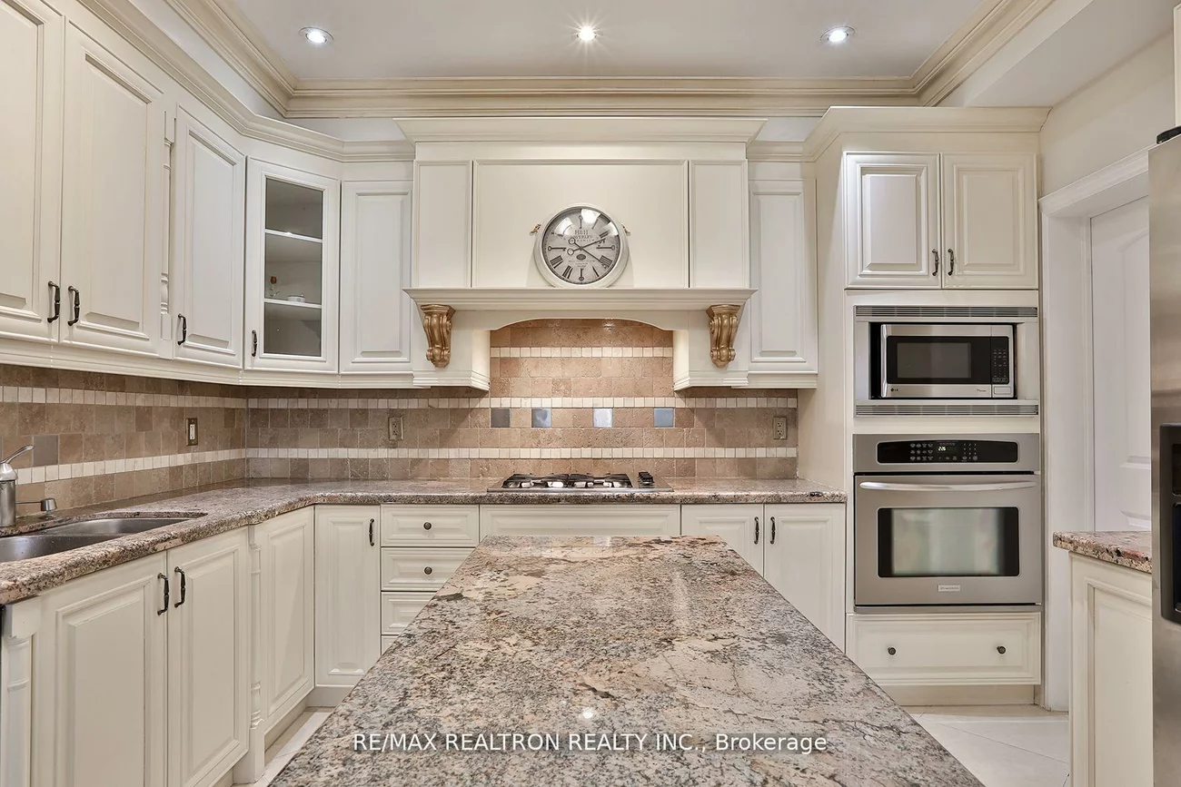 83, Elm, Langstaff, Richmond Hill