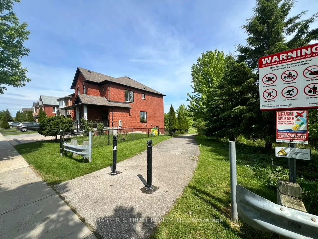 142, Redstone, Rouge Woods, Richmond Hill