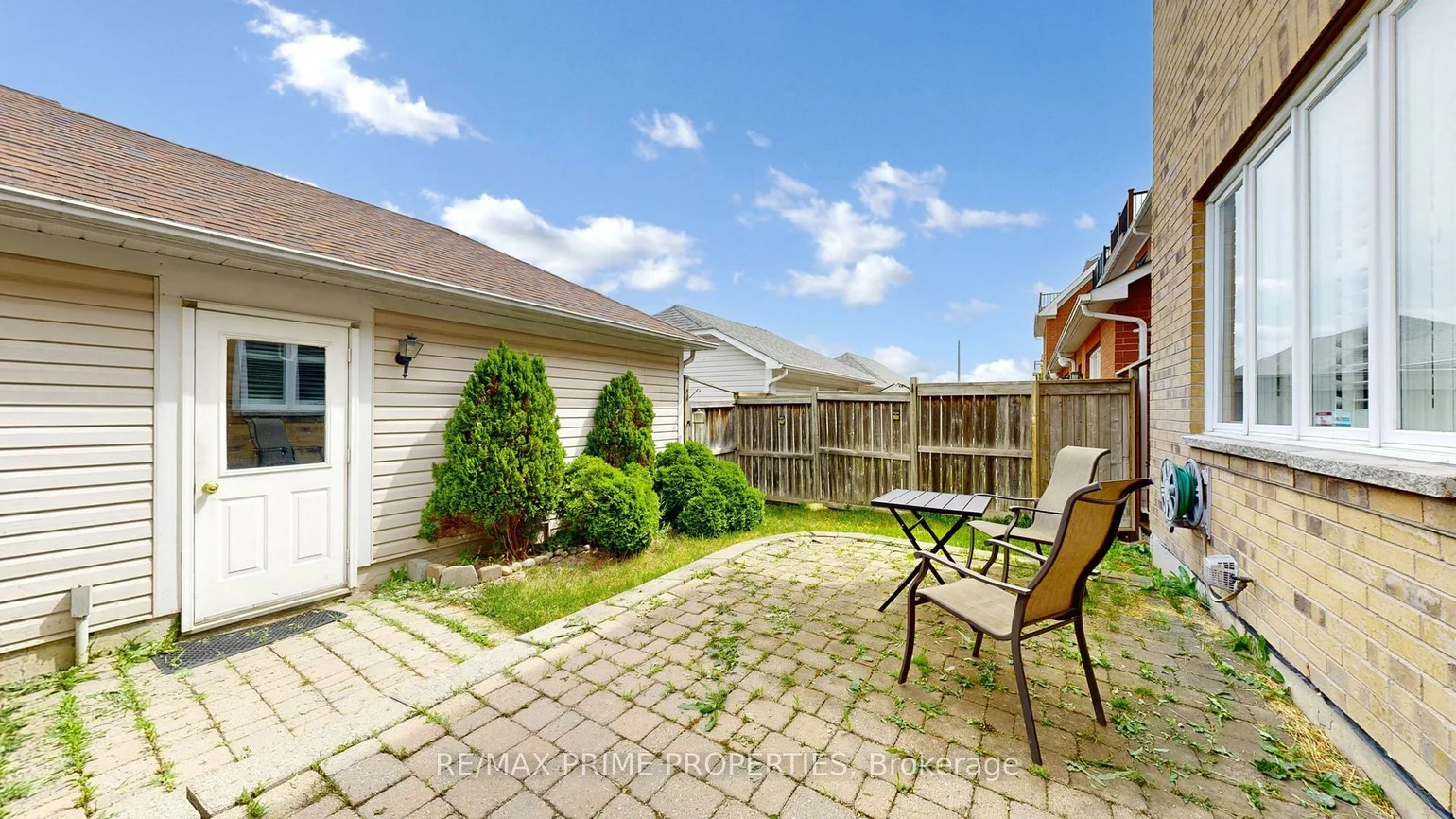 84, Bassett, Langstaff, Richmond Hill