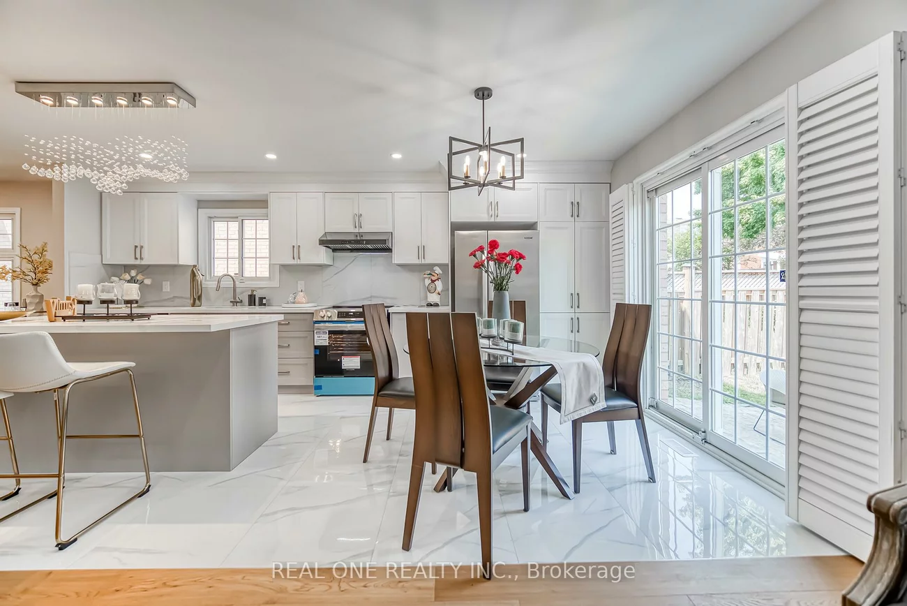 10, Squire, Devonsleigh, Richmond Hill