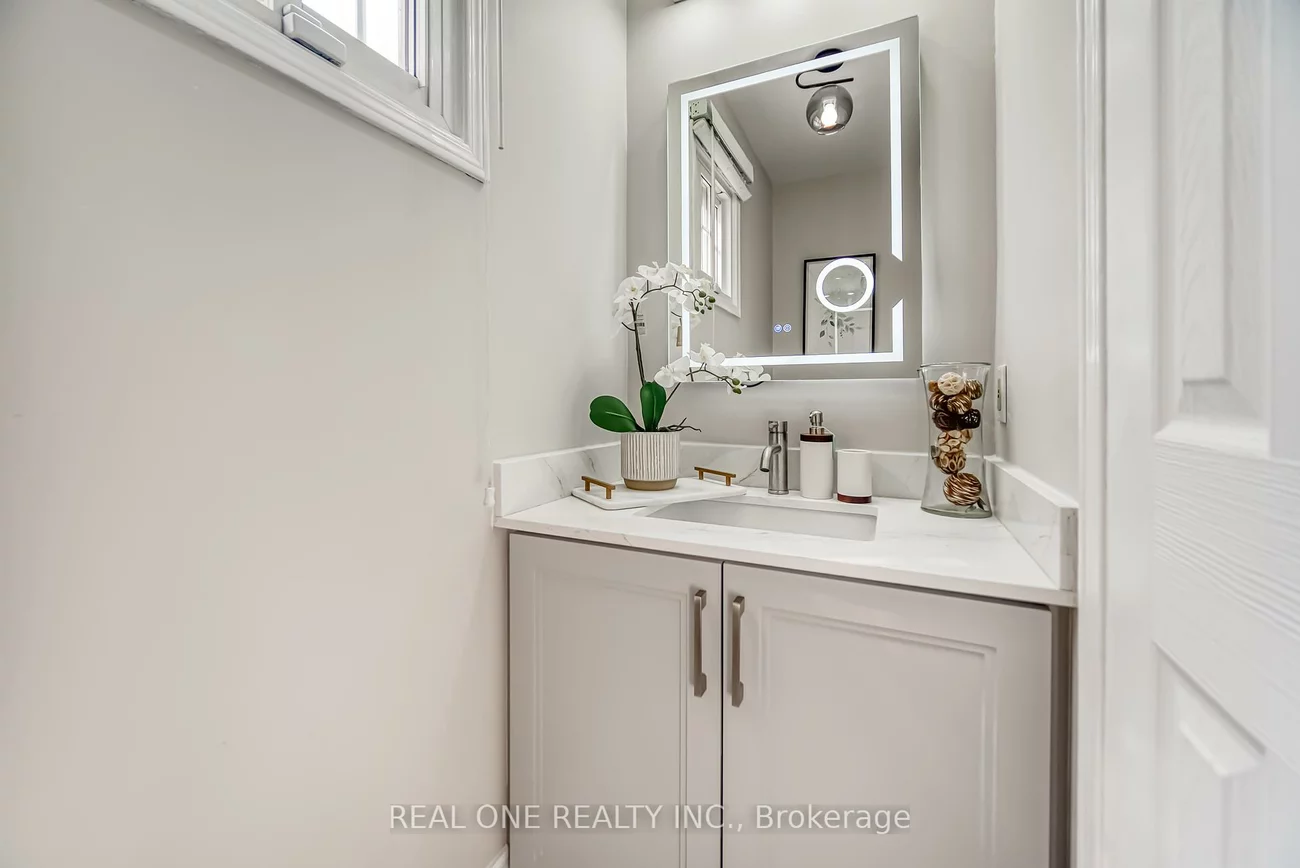10, Squire, Devonsleigh, Richmond Hill