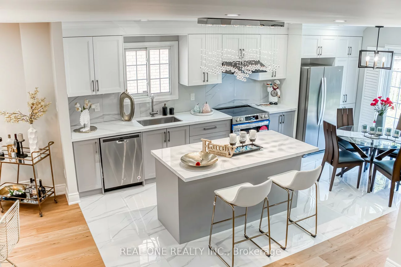 10, Squire, Devonsleigh, Richmond Hill