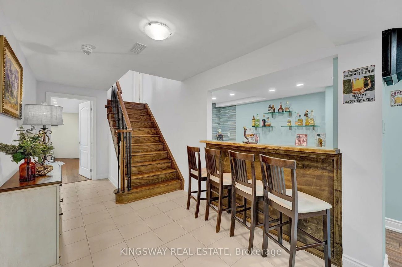 70, Bond, Oak Ridges, Richmond Hill