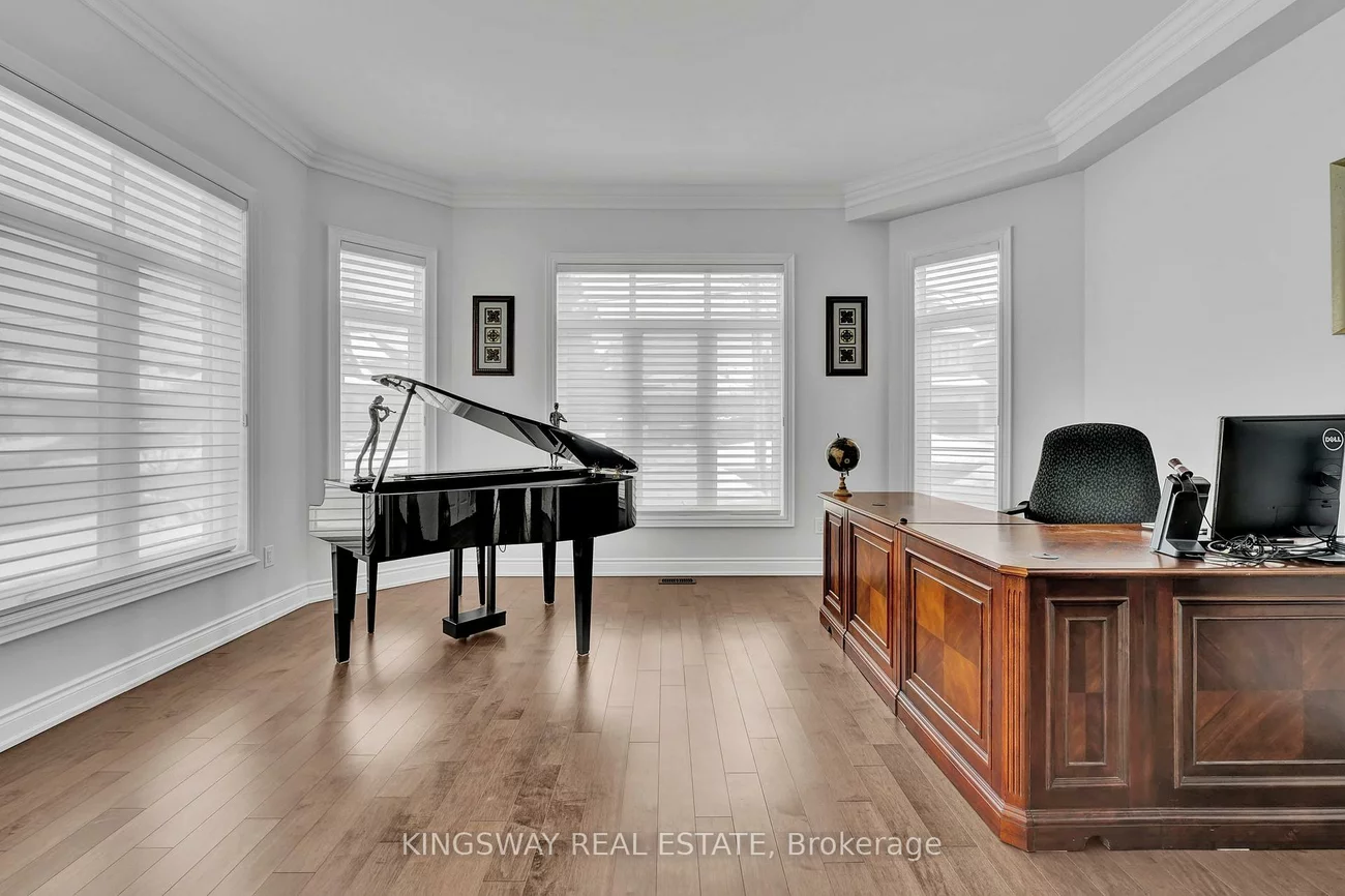 70, Bond, Oak Ridges, Richmond Hill