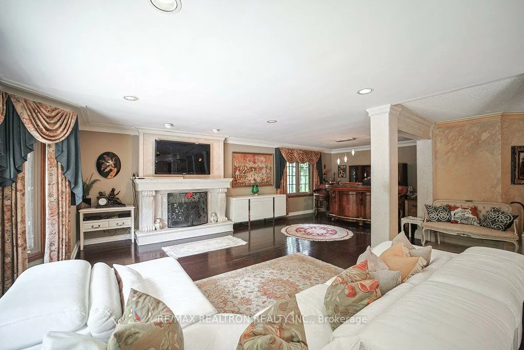 188, Strathearn, Bayview Hill, Richmond Hill