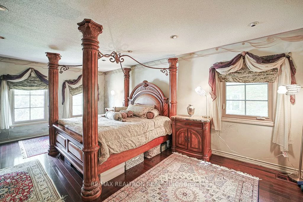 188, Strathearn, Bayview Hill, Richmond Hill