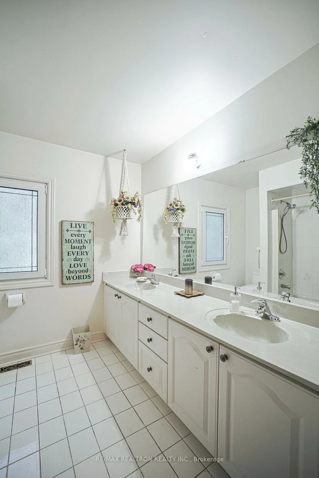 188, Strathearn, Bayview Hill, Richmond Hill