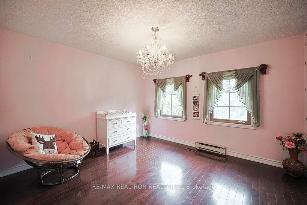 188, Strathearn, Bayview Hill, Richmond Hill