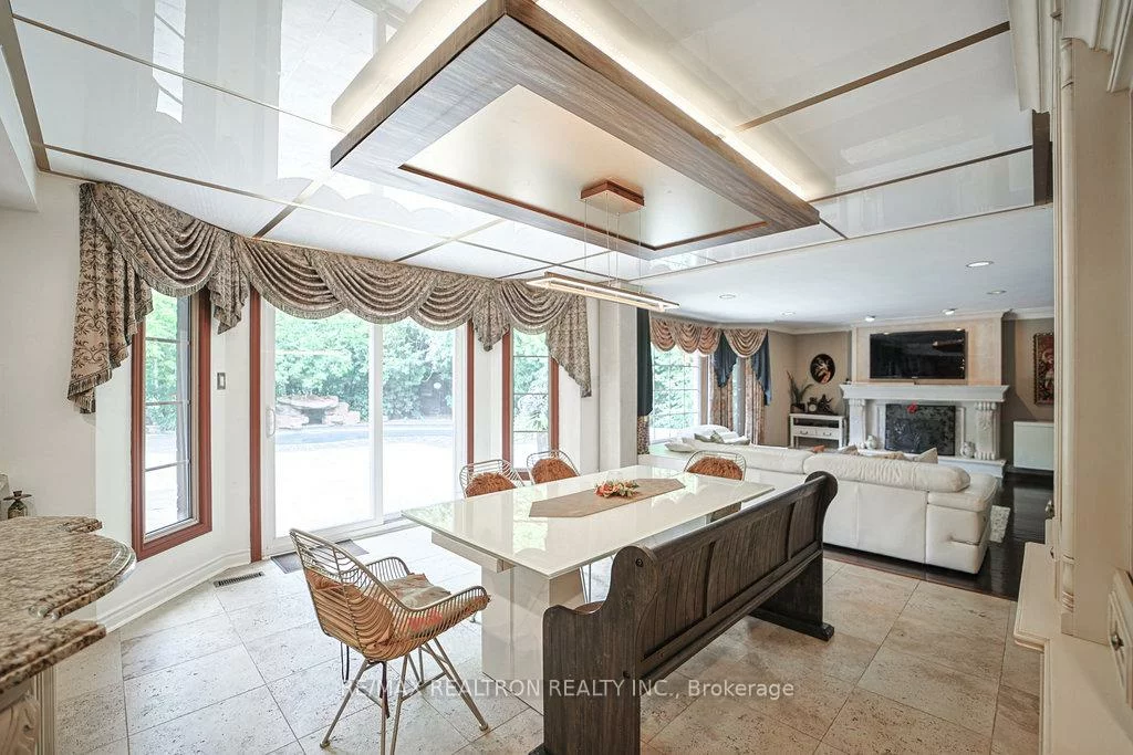 188, Strathearn, Bayview Hill, Richmond Hill