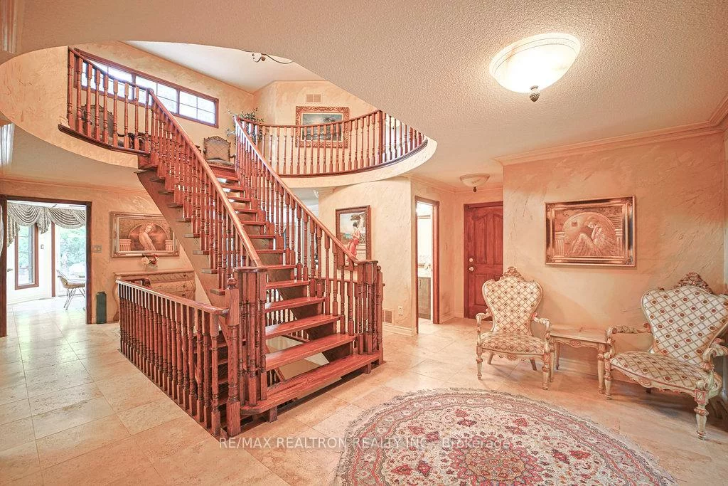 188, Strathearn, Bayview Hill, Richmond Hill