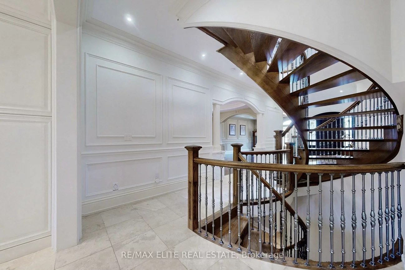 34, May, North Richvale, Richmond Hill