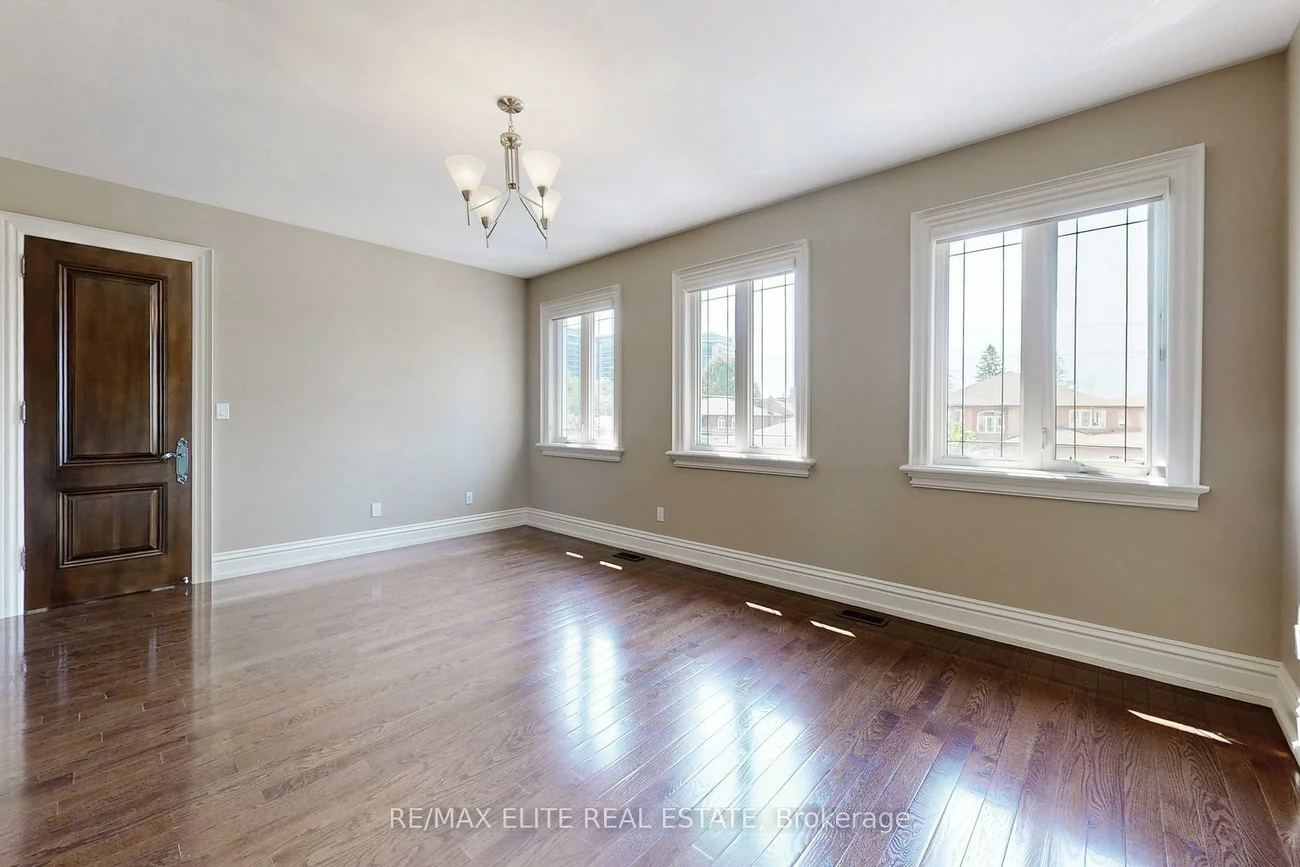 34, May, North Richvale, Richmond Hill