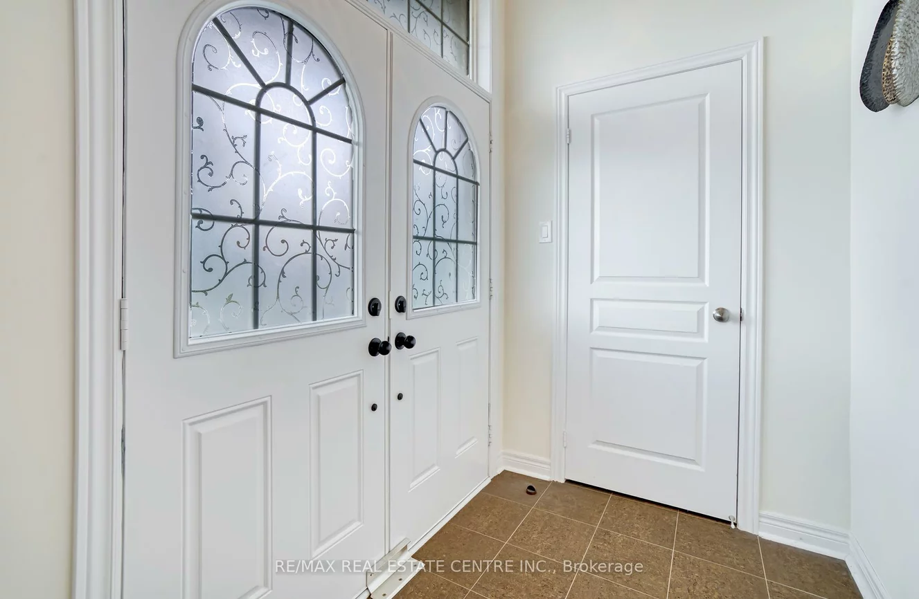 22, Jocada, Oak Ridges, Richmond Hill