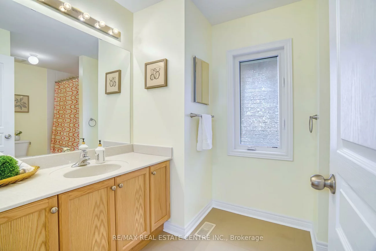 22, Jocada, Oak Ridges, Richmond Hill