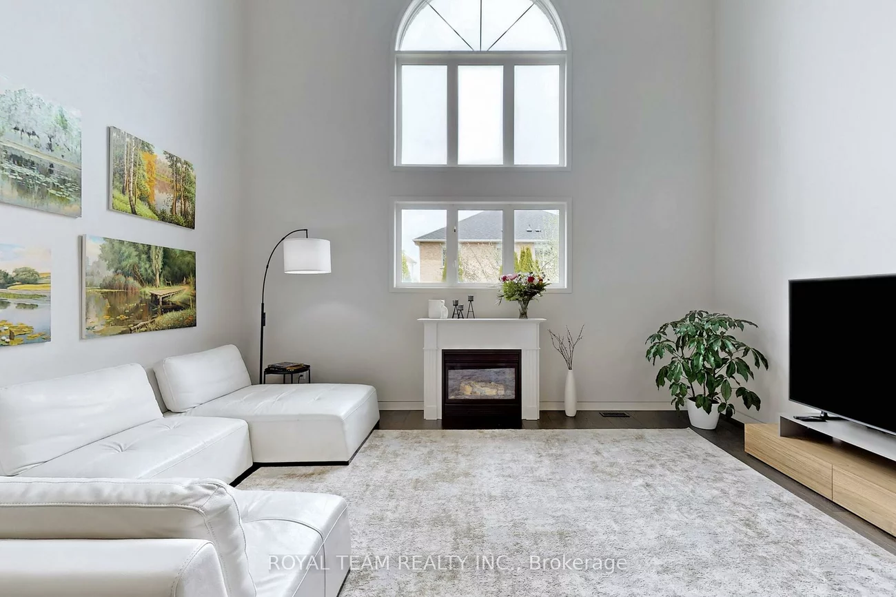 84, Laurier, Oak Ridges, Richmond Hill