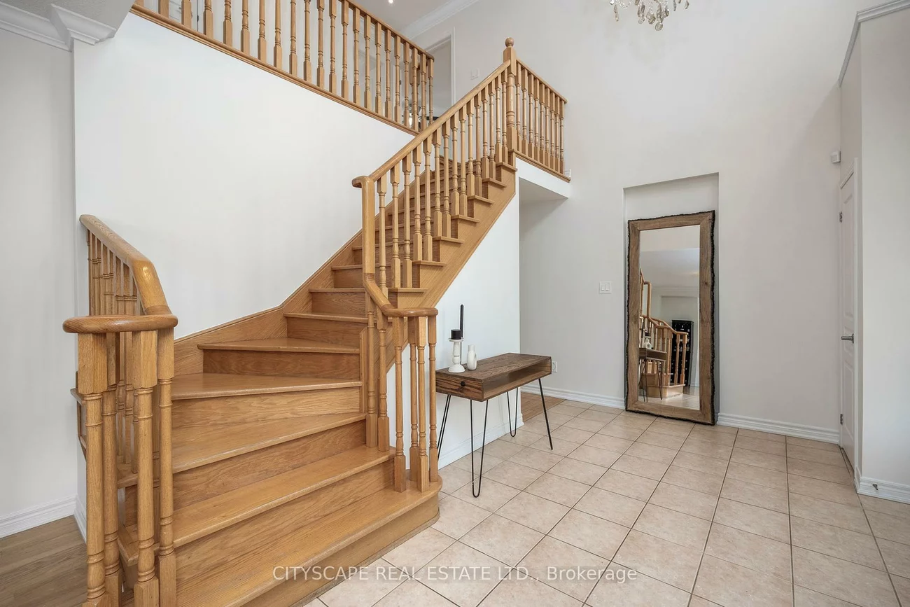 1, Pitney, Jefferson, Richmond Hill