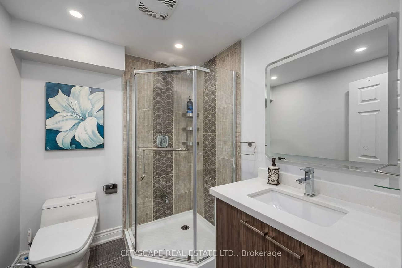 1, Pitney, Jefferson, Richmond Hill