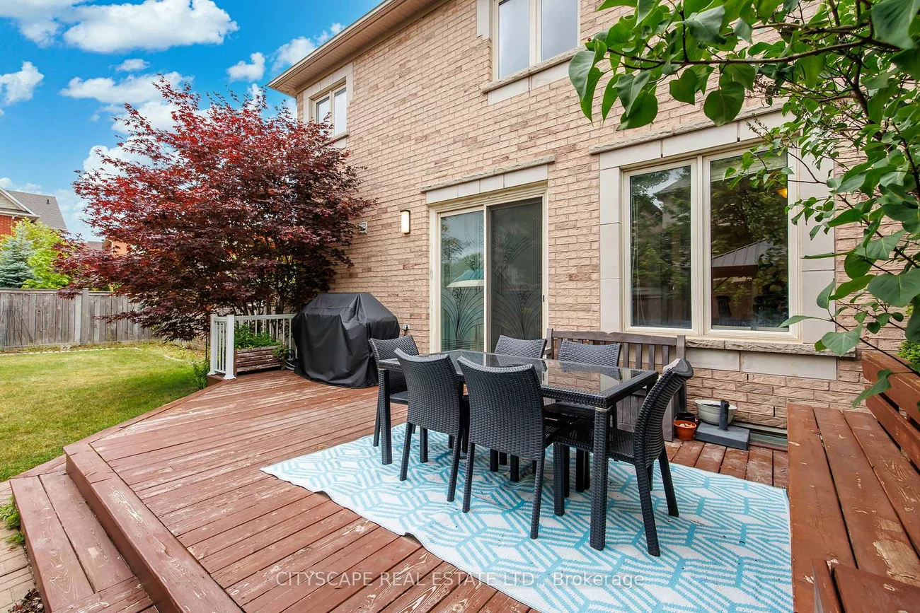 1, Pitney, Jefferson, Richmond Hill