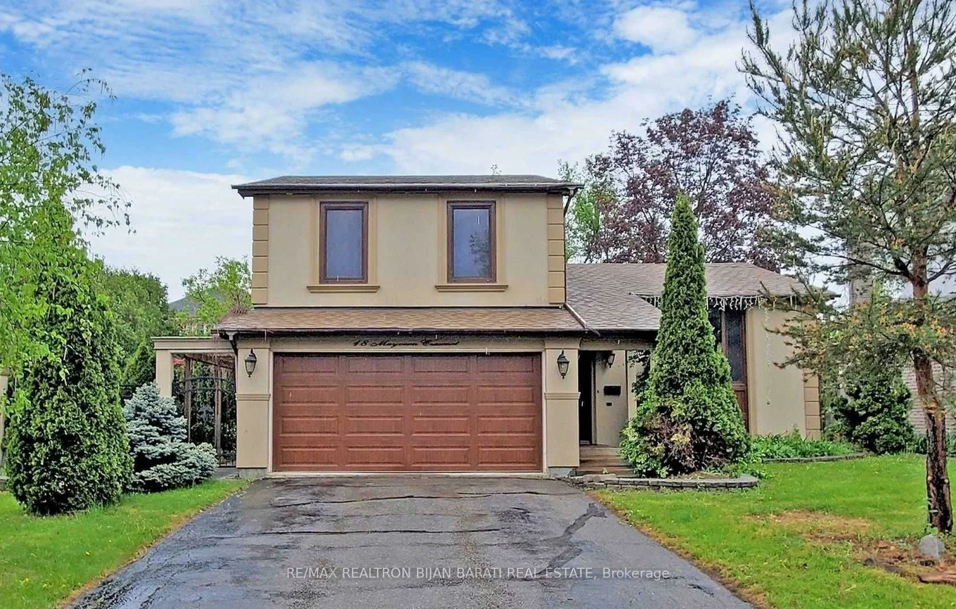 18, Mayvern, North Richvale, Richmond Hill