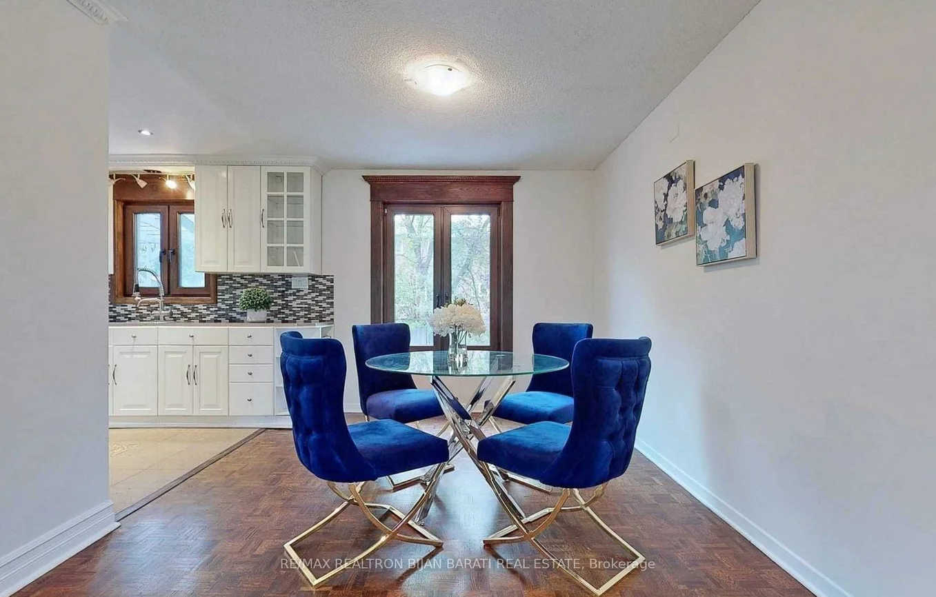 18, Mayvern, North Richvale, Richmond Hill