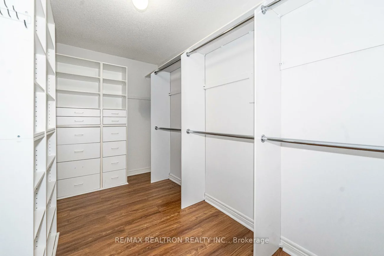 3, Whalen Crt, Westbrook, Richmond Hill